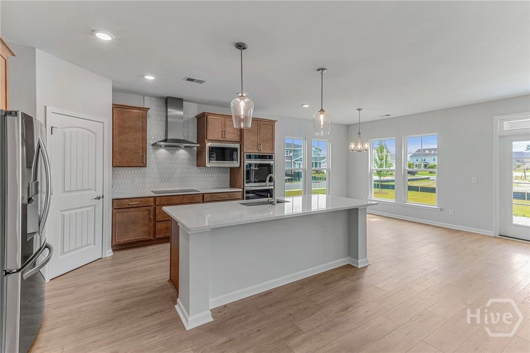 Gourmet Kitchen with Double Ovens