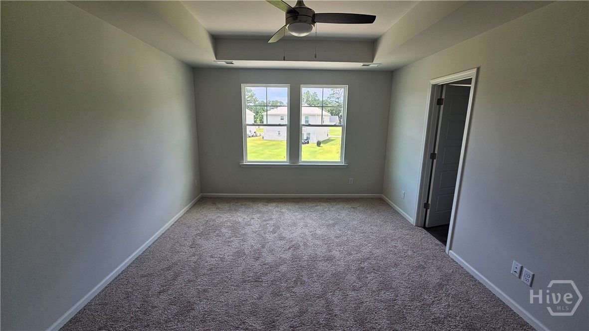 NOT the actual Townehome. Pictures are of a near f