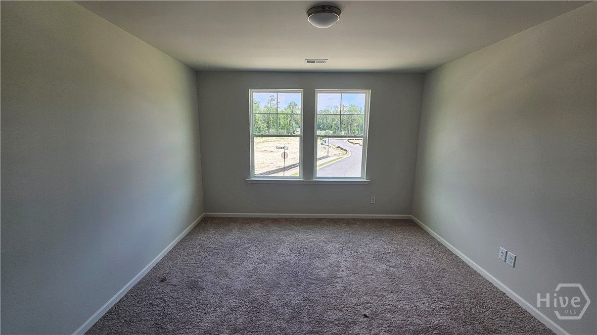 NOT the actual Townehome. Pictures are of a near f