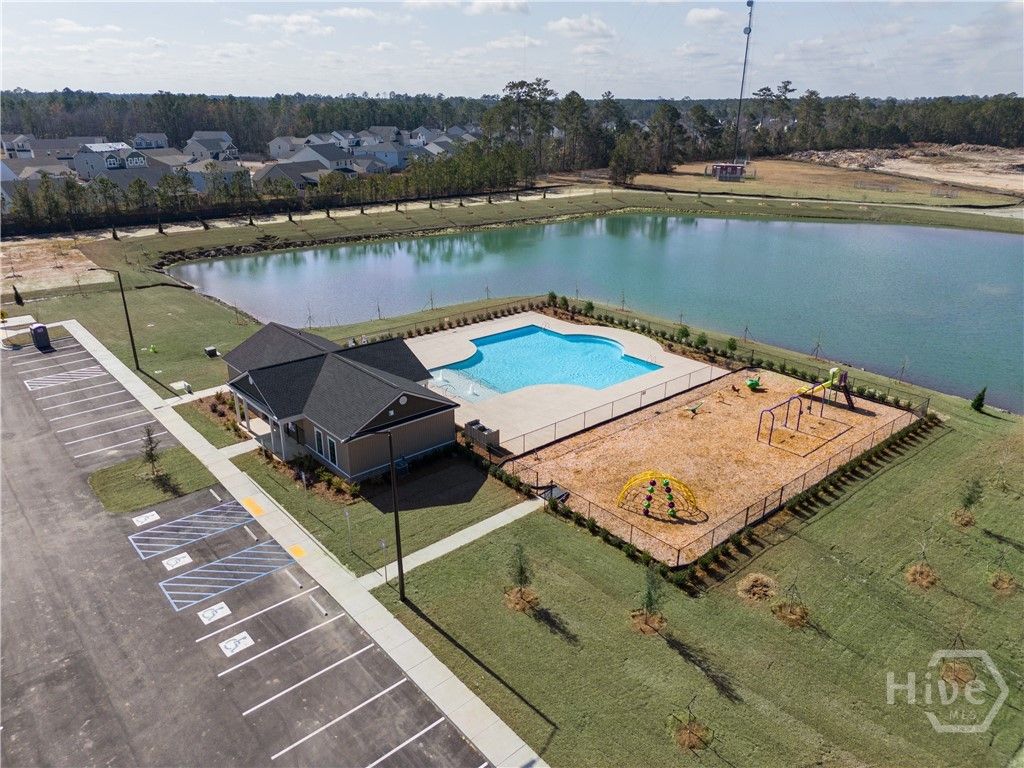 Amenity center to include pool, playgound, fitness