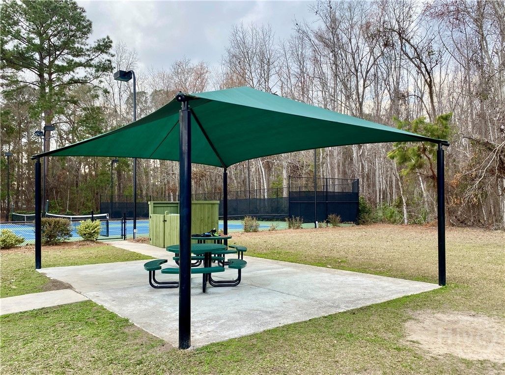 Community picnic area