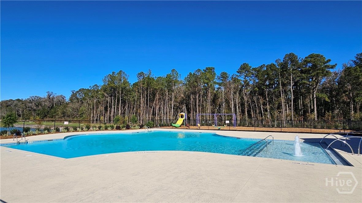 Harmony and Pine Barren Place Amenities