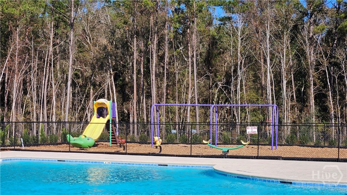 Harmony and Pine Barren Place Amenities