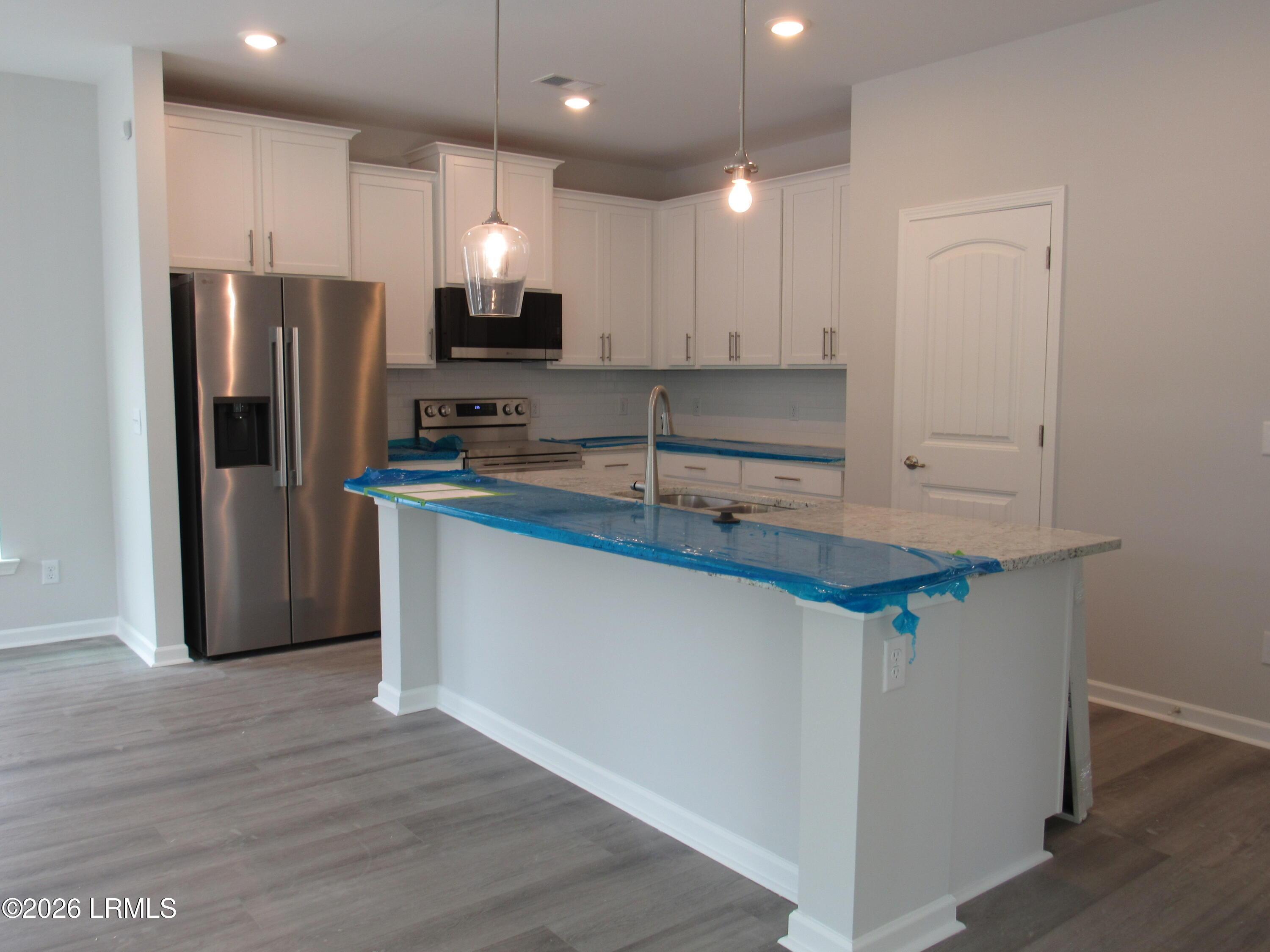 Fully appliance with stainless steel appliances