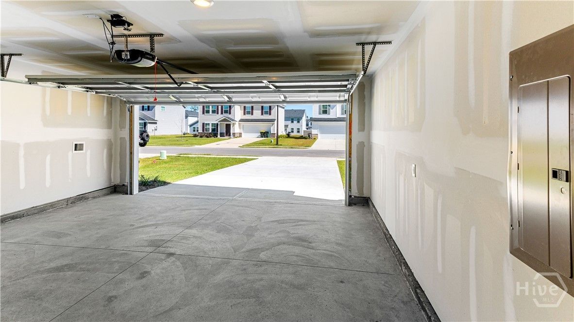 NOT THE ACTUAL HOME. Pictures are of a finished Sp