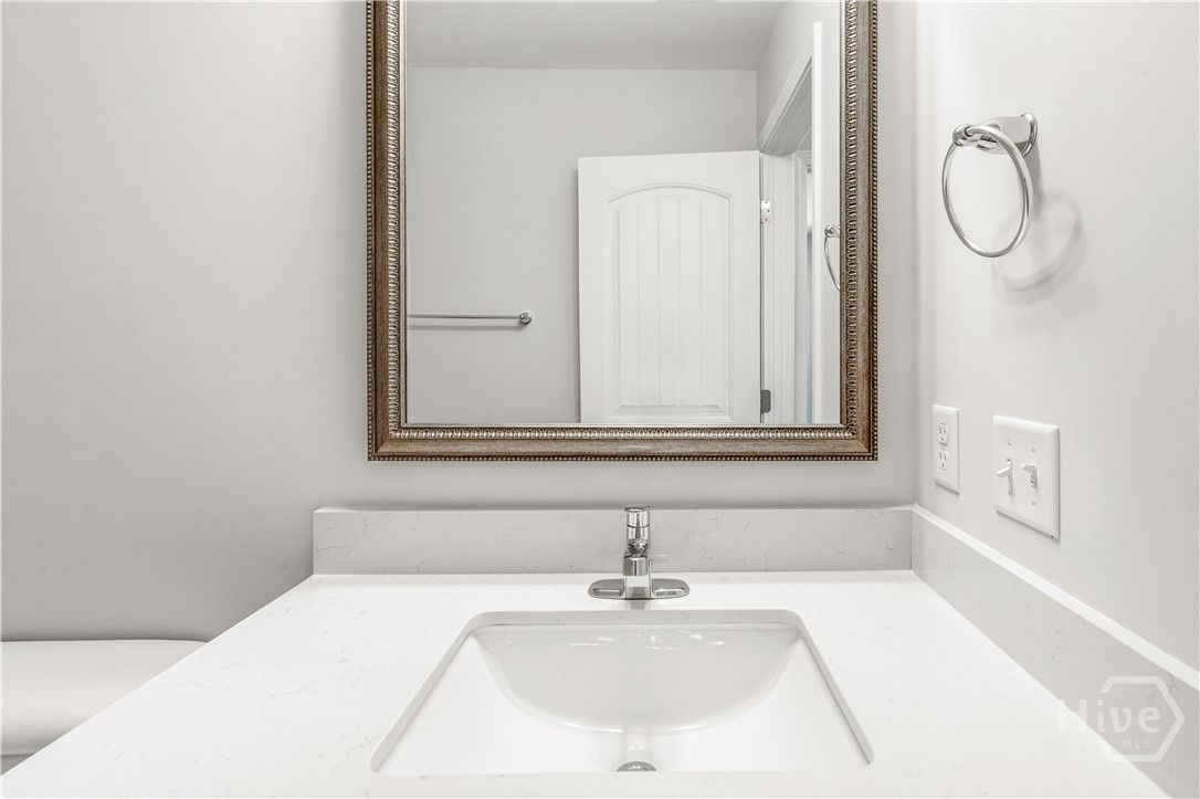 Vanity in Bathroom 2
