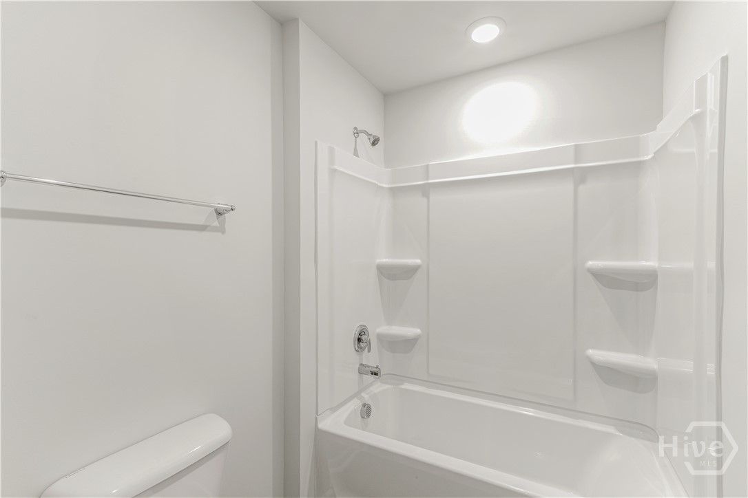 NOT THE ACTUAL TOWNEHOME. Pictures are of a Comple
