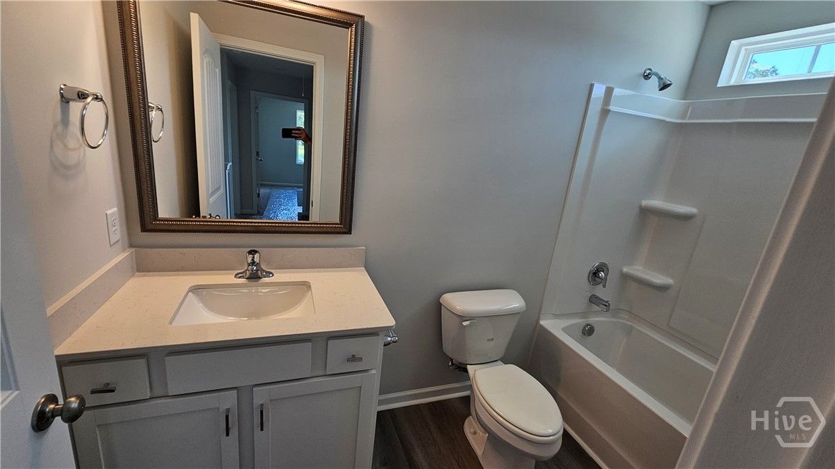 ACTUAL HOME 2nd Bathroom Upstairs