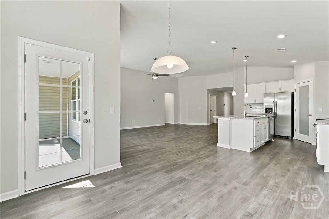 Dining Area and Kitchen