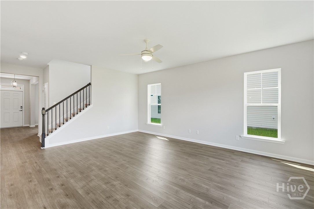 NOT THE ACTUAL HOME. Pictures are of a Finished Da