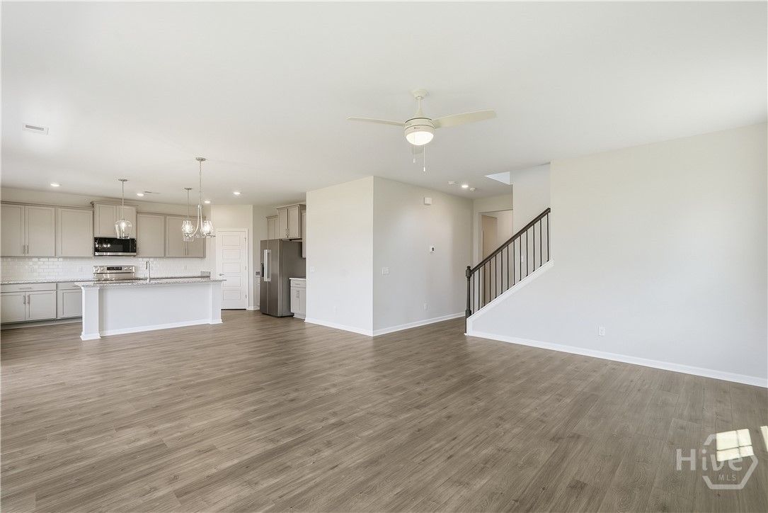 NOT THE ACTUAL HOME. Pictures are of a Finished Da