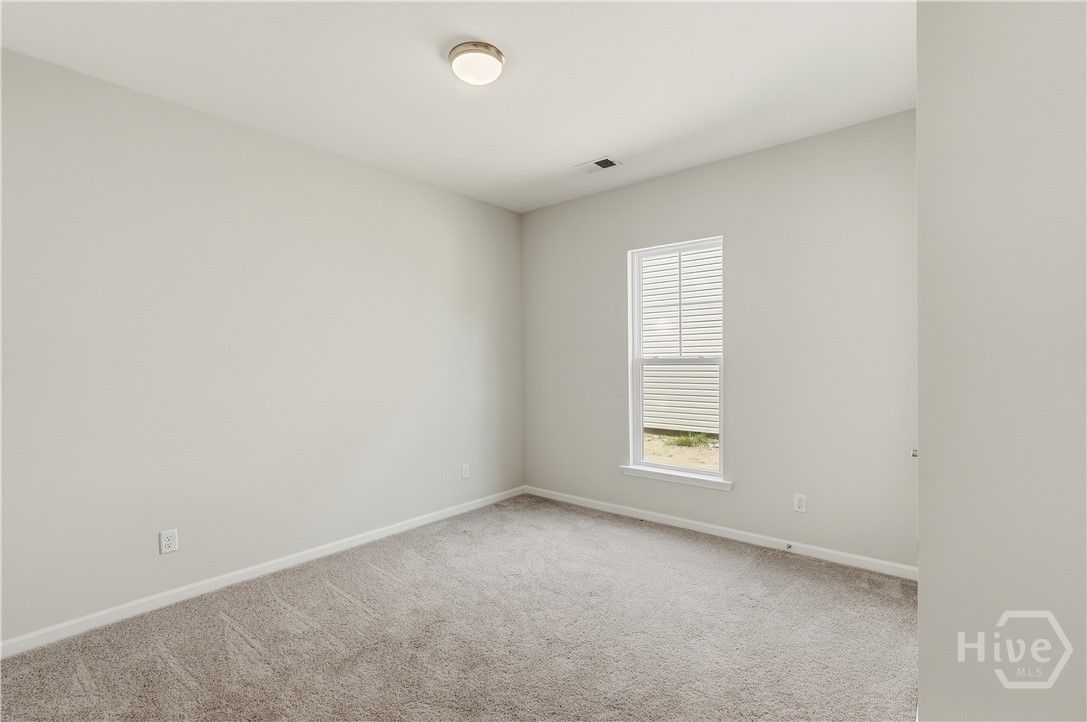 NOT THE ACTUAL HOME. Pictures are of a Finished Da