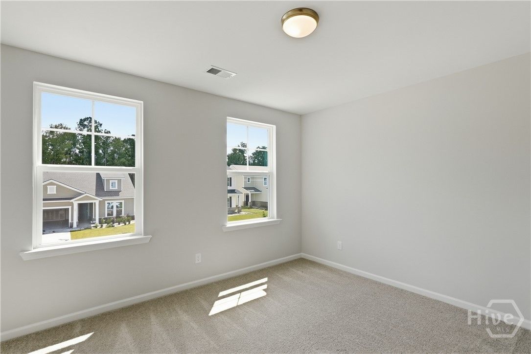 NOT THE ACTUAL HOME. Pictures are of a Finished Da