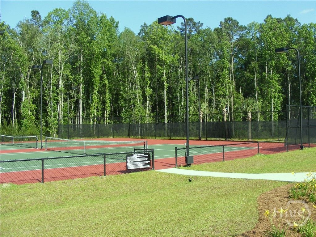 Highlands Clubhouse and Amenities