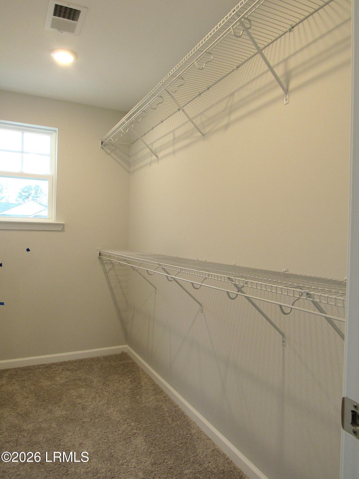 2 walk-in closets in primary bedroom