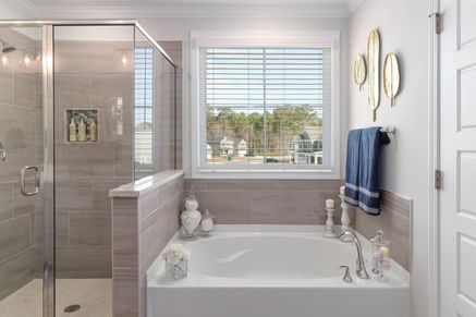 Image of primary bathroom in Richmond Hill GA