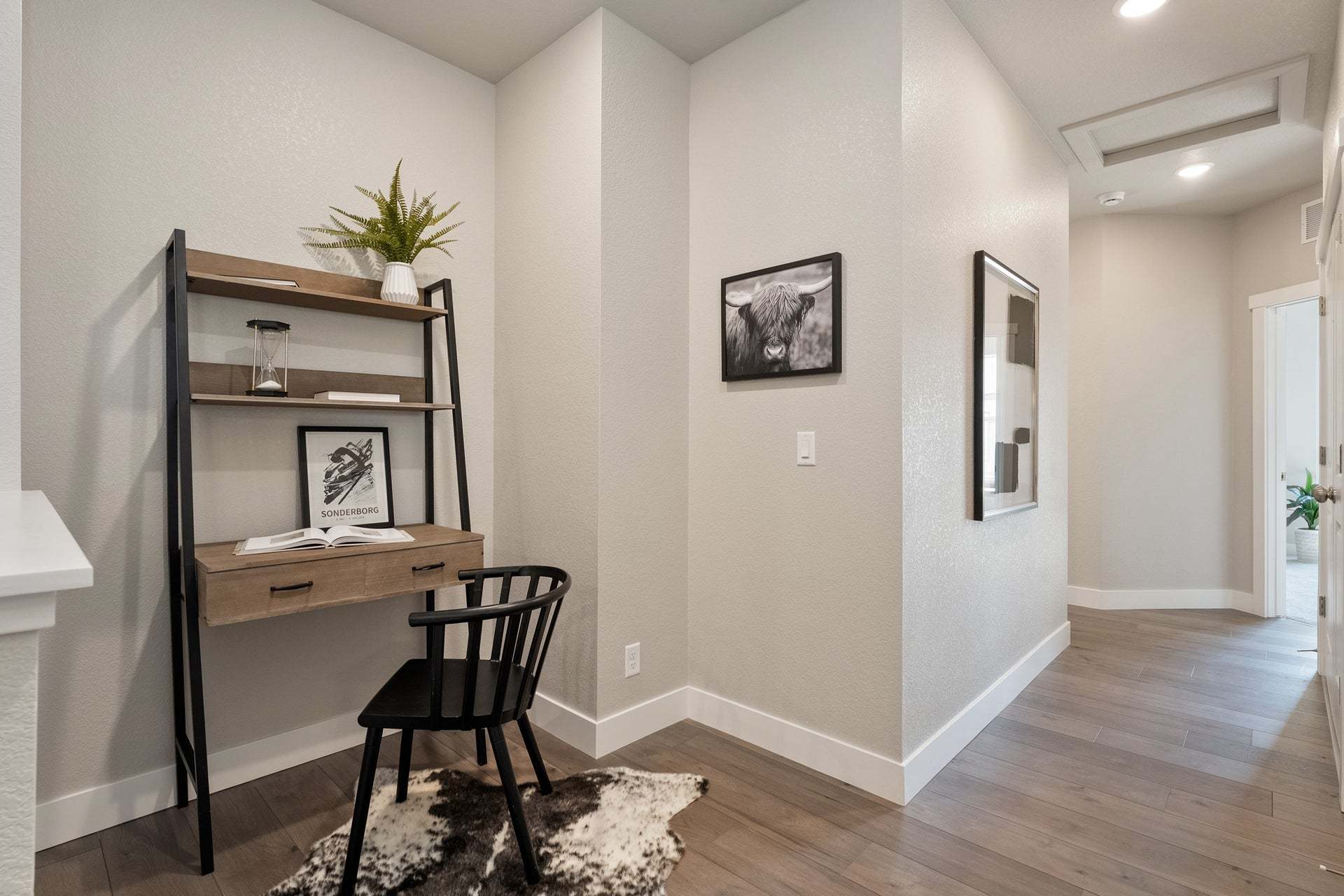 Flex Space - Not Actual Home - Finishes May Vary