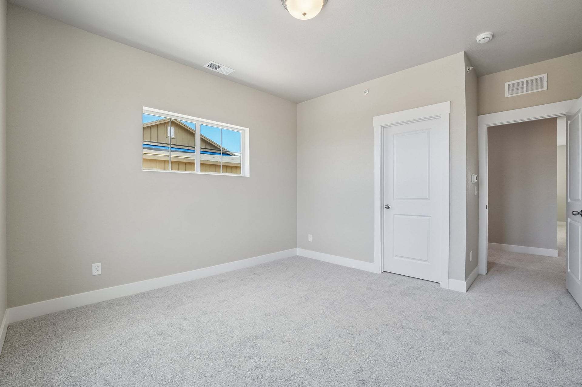 2nd Bedroom