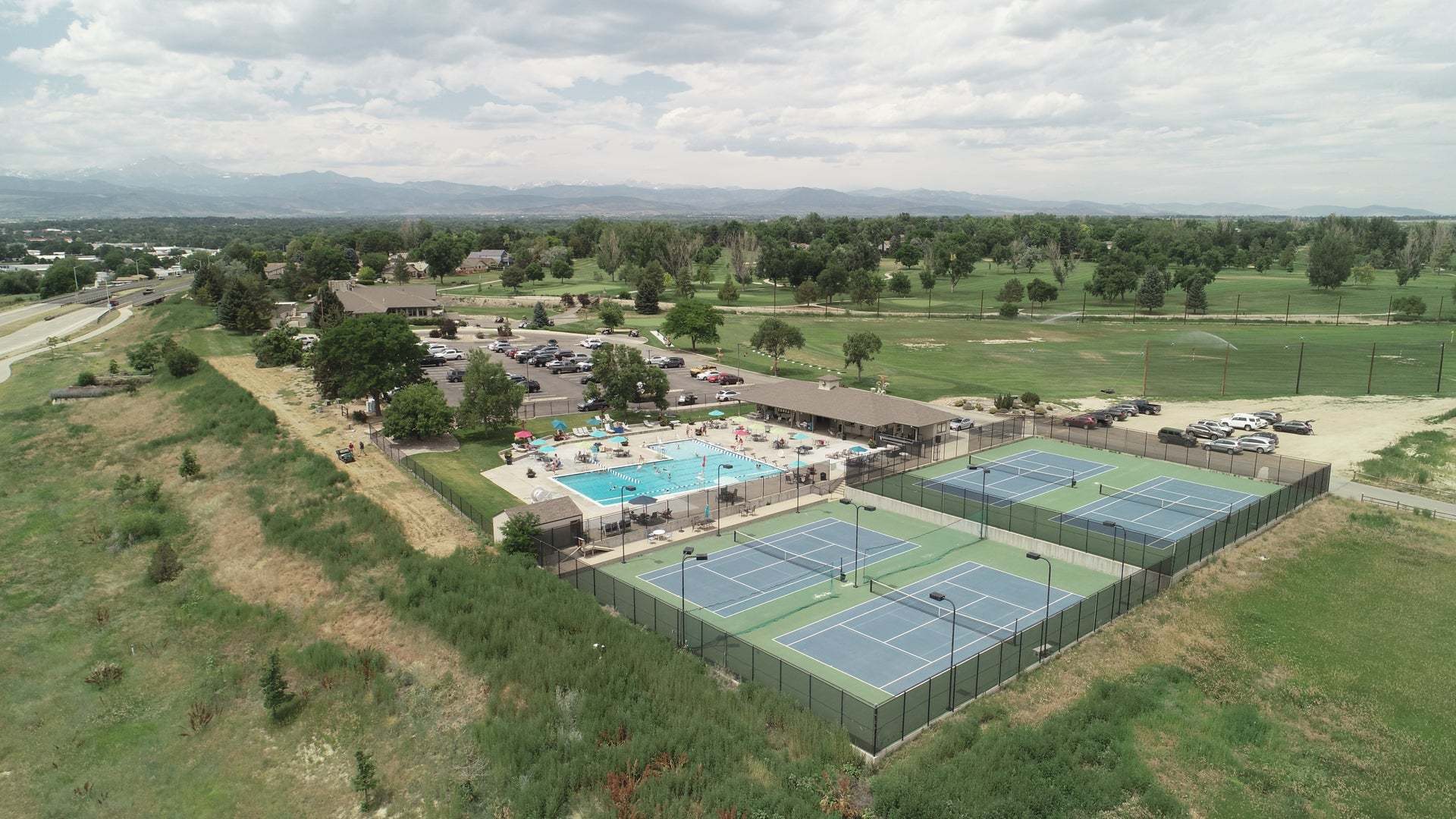 Fox Hill Country Club Tennis Courts