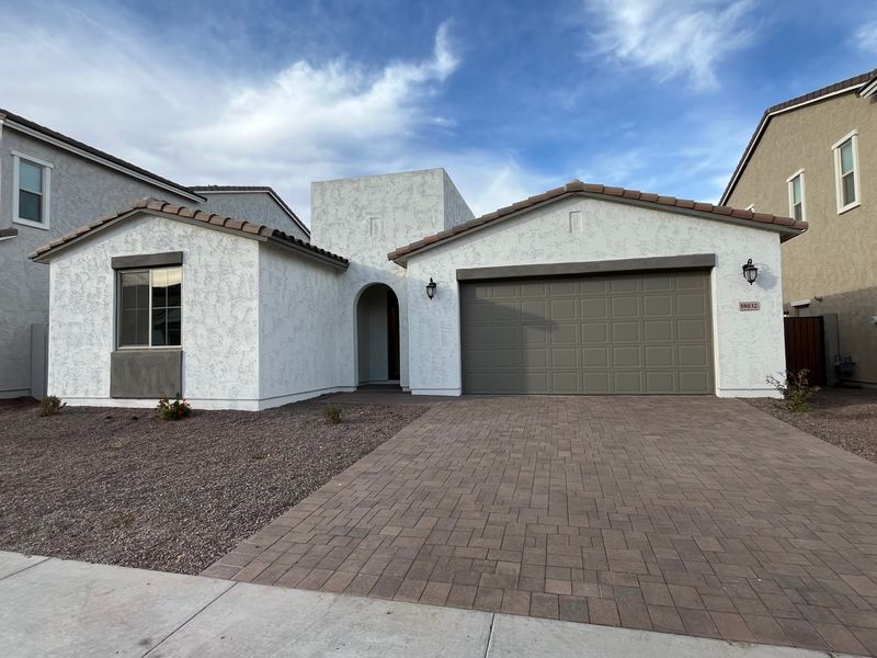 18032 W. Vogel Ave. (Alani)
