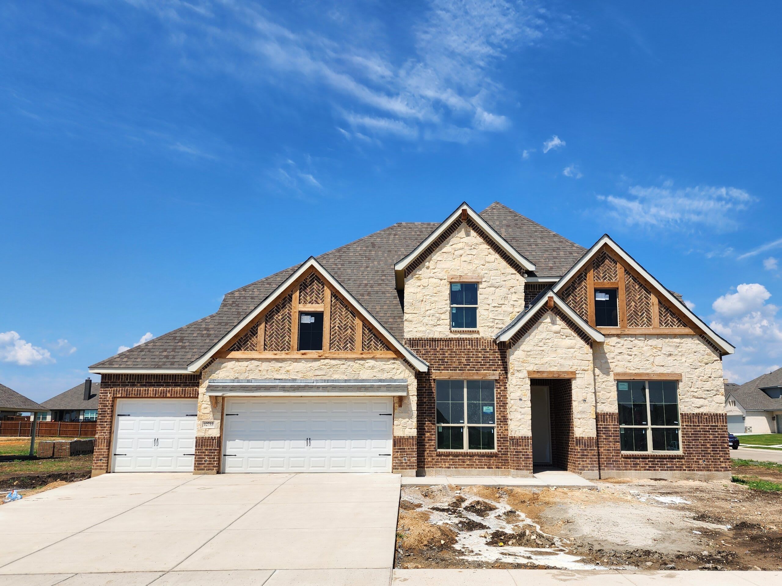 Coyote Crossing in Godley, TX | New Homes by Landsea Homes