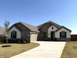 Concept 2370 - Coyote Crossing: Godley, Texas - Landsea Homes