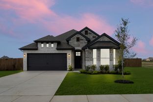 Concept 1841 - Coyote Crossing: Godley, Texas - Landsea Homes