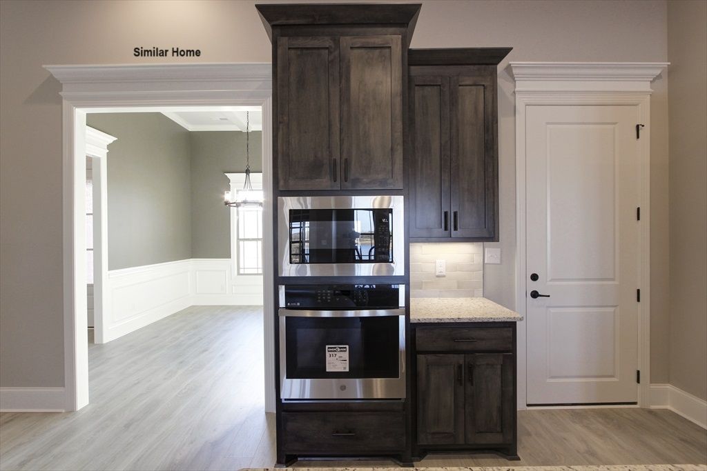 Kitchen Wall Oven Microwave