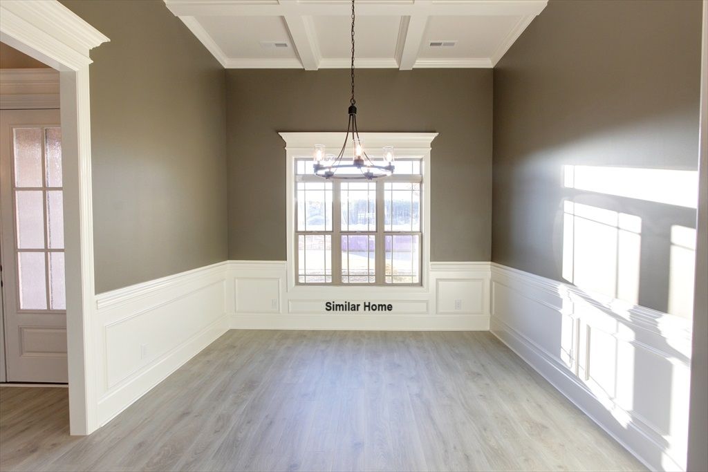 Dining Wainscoting