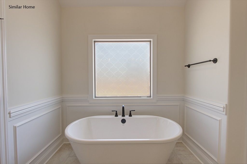 MasterBath Soaker Tub