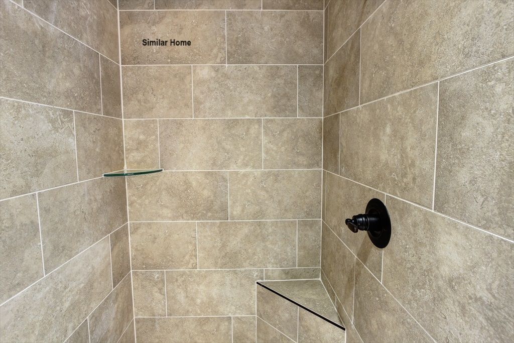 MasterBath Corner Seat