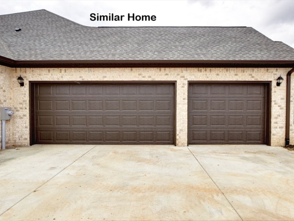 Exterior 3 Car Garage