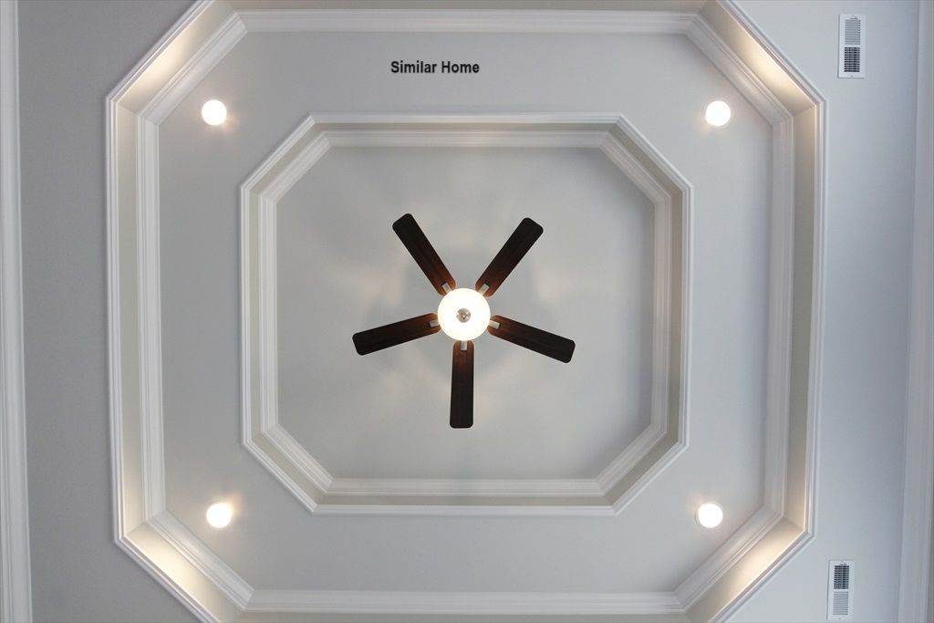 Master Trey Ceiling