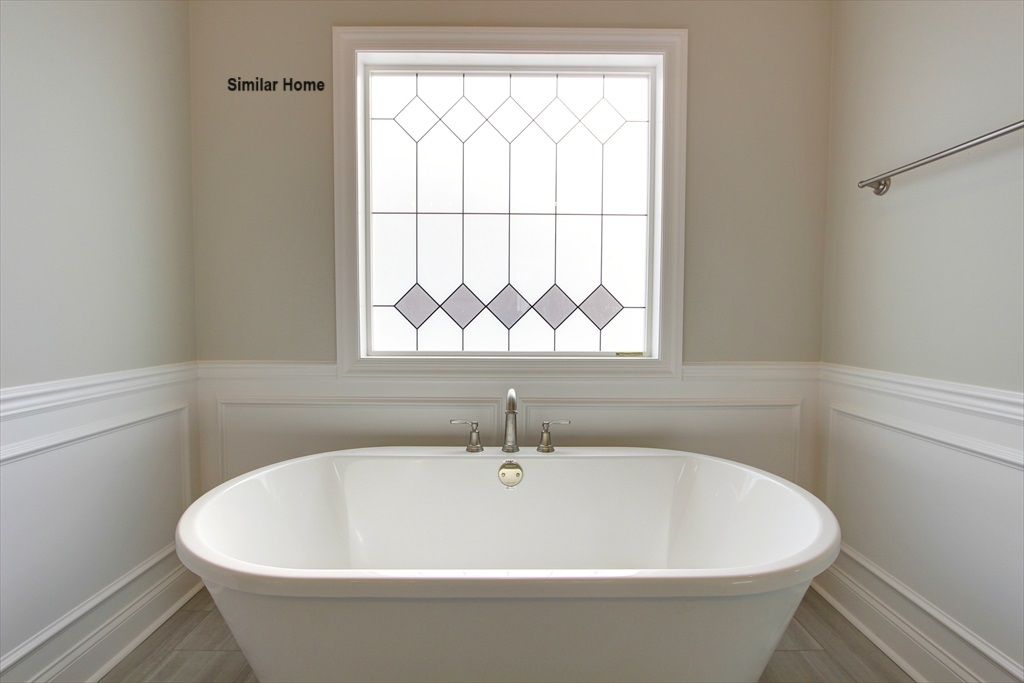 MasterBath Natural Light