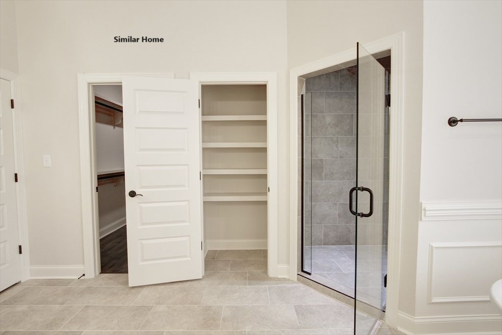 MasterBath Shower And Linen Closet