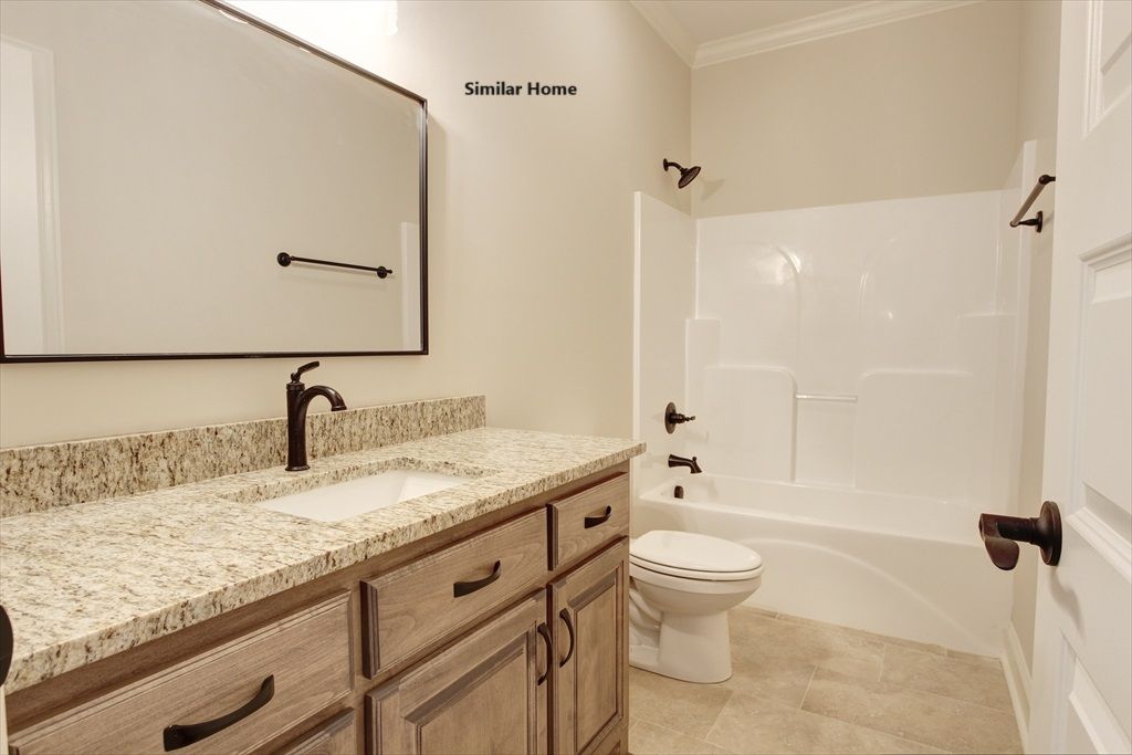 HallBath3