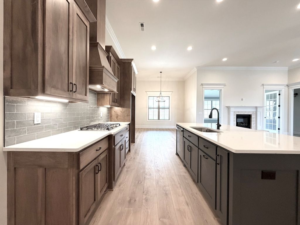 Under Cabinet Lighting