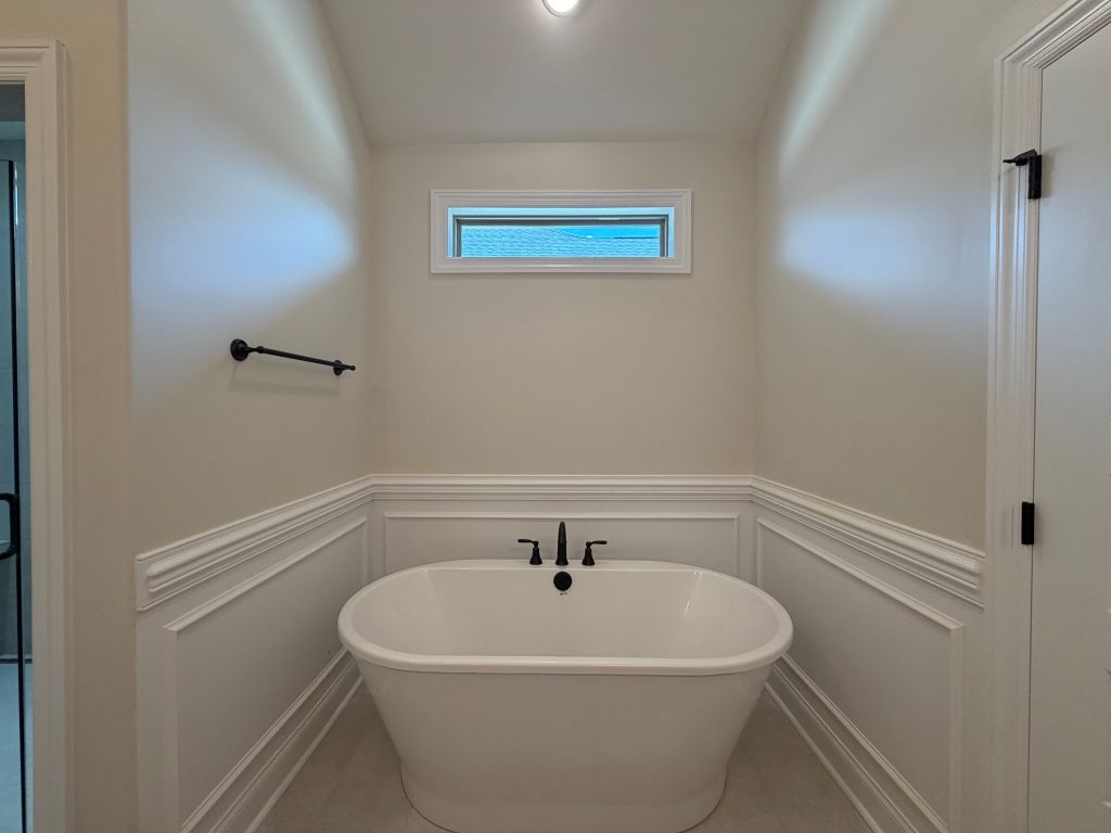 Soaker Tub