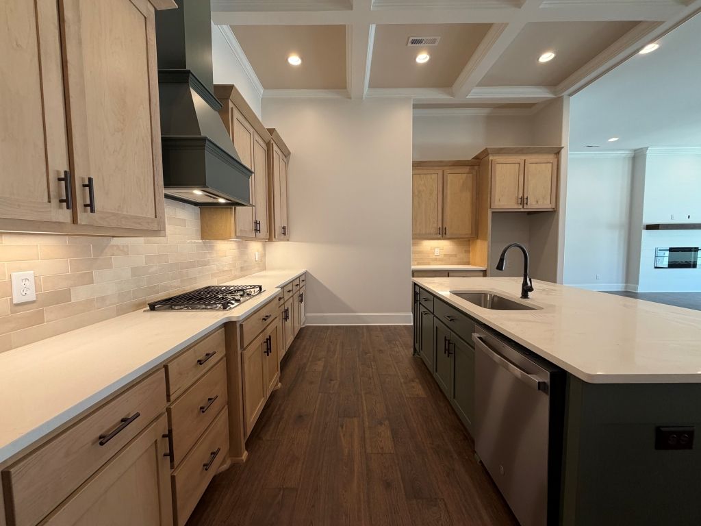 Under Cabinet Storage