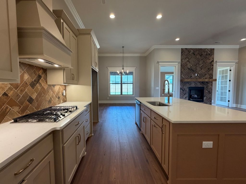 Under Cabinet Lighting