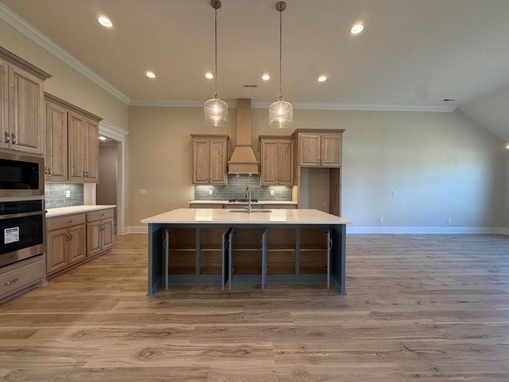 Under Cabinet Storage