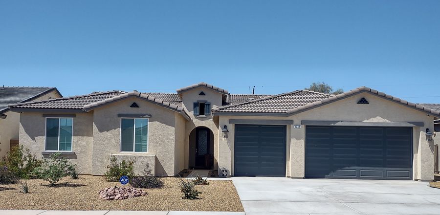 538 Mc Alister Drive. Bullhead City, AZ 86442