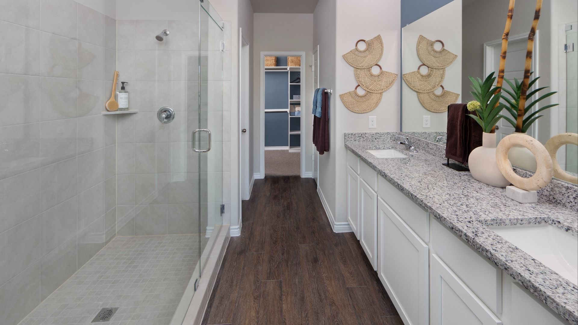 Images are a model representation and may depict options and upgrades not featured on the home available for purchase.