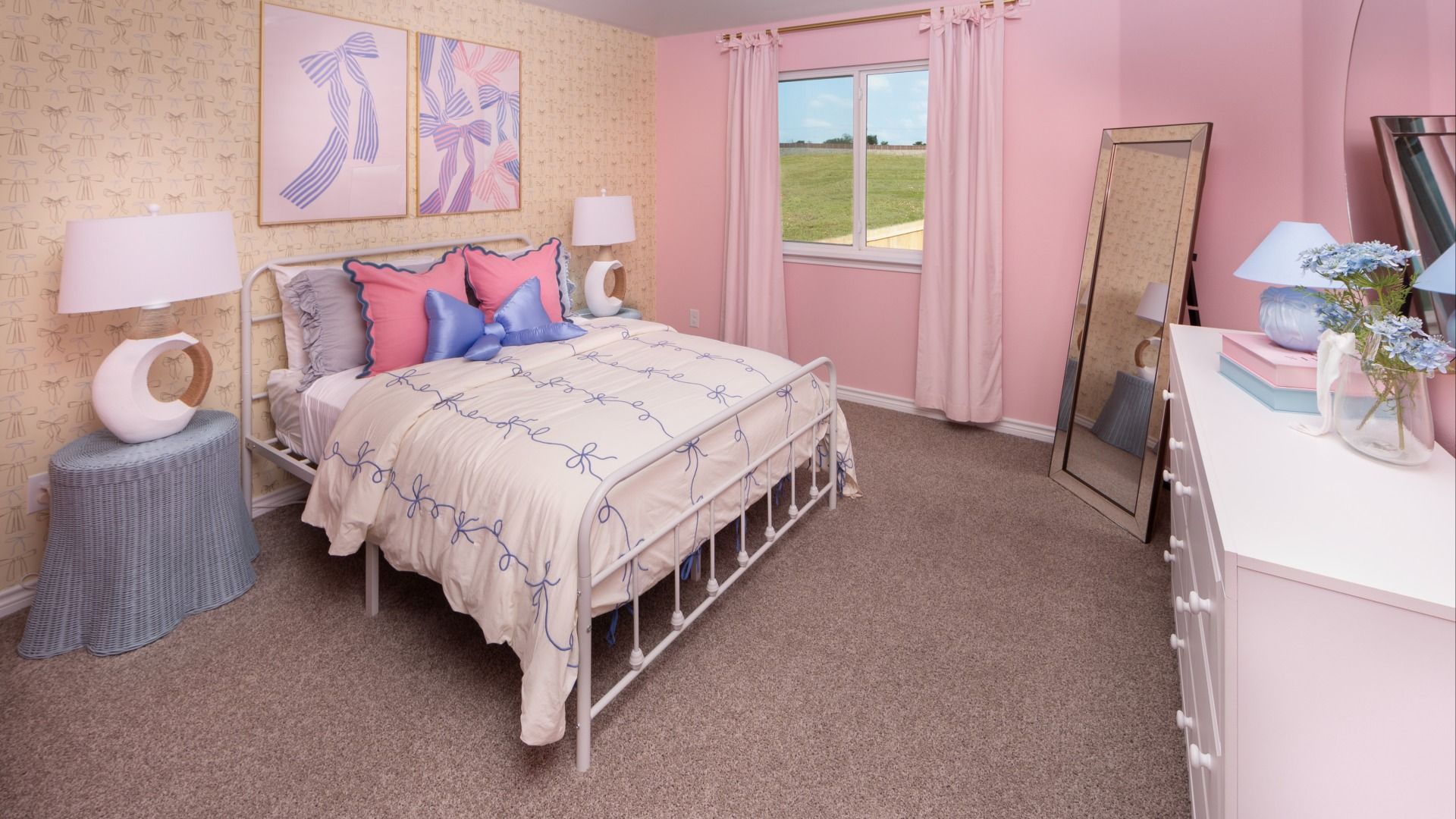 Images are a model representation and may depict options and upgrades not featured on the home available for purchase.