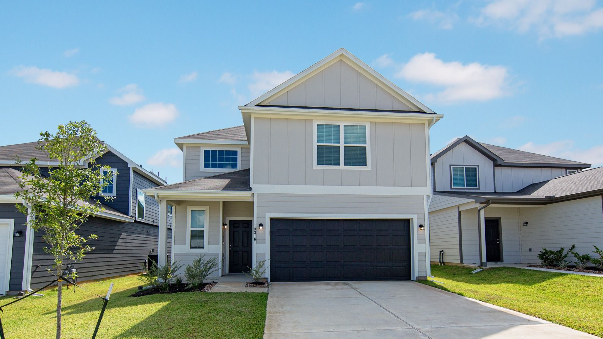 The Wisteria - River's Edge: Conroe, Texas - Legend Homes