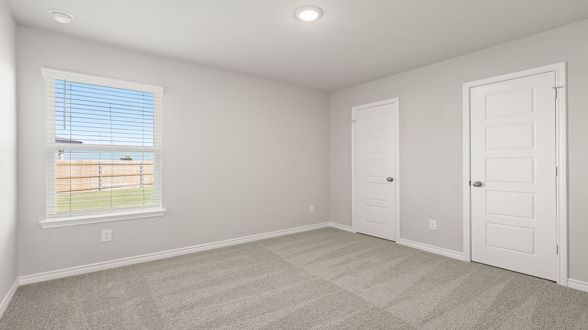 Secondary bedroom