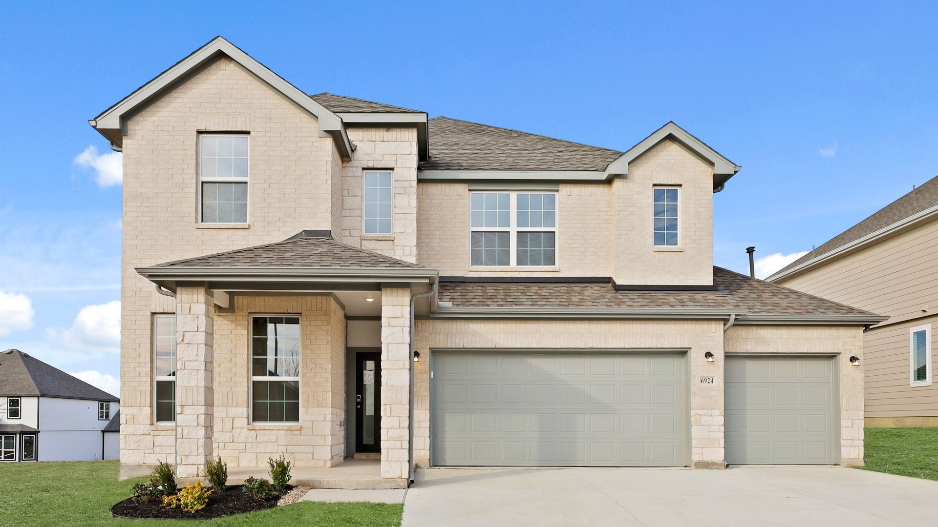 The Emilia - Rocky Creek Crossing: Crowley, Texas - Legend Homes