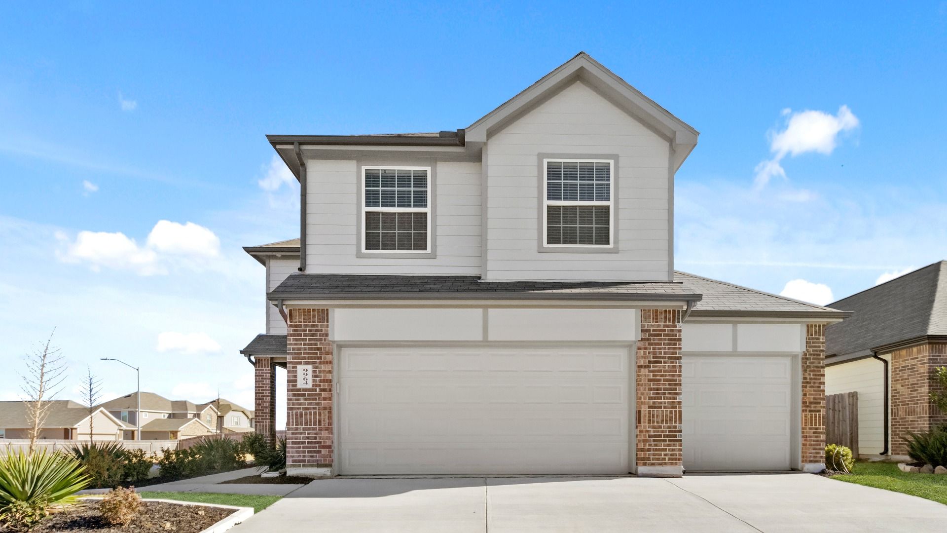 The Lowry - The Retreat at Fossil Creek: Fort Worth, Texas - Legend Homes