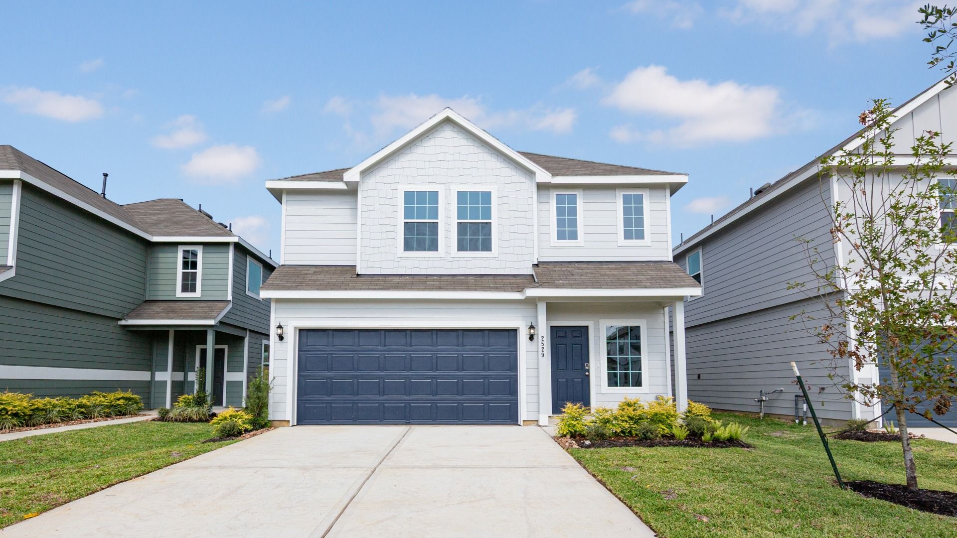 2529 Hawks Eye Drive (The Auburn)