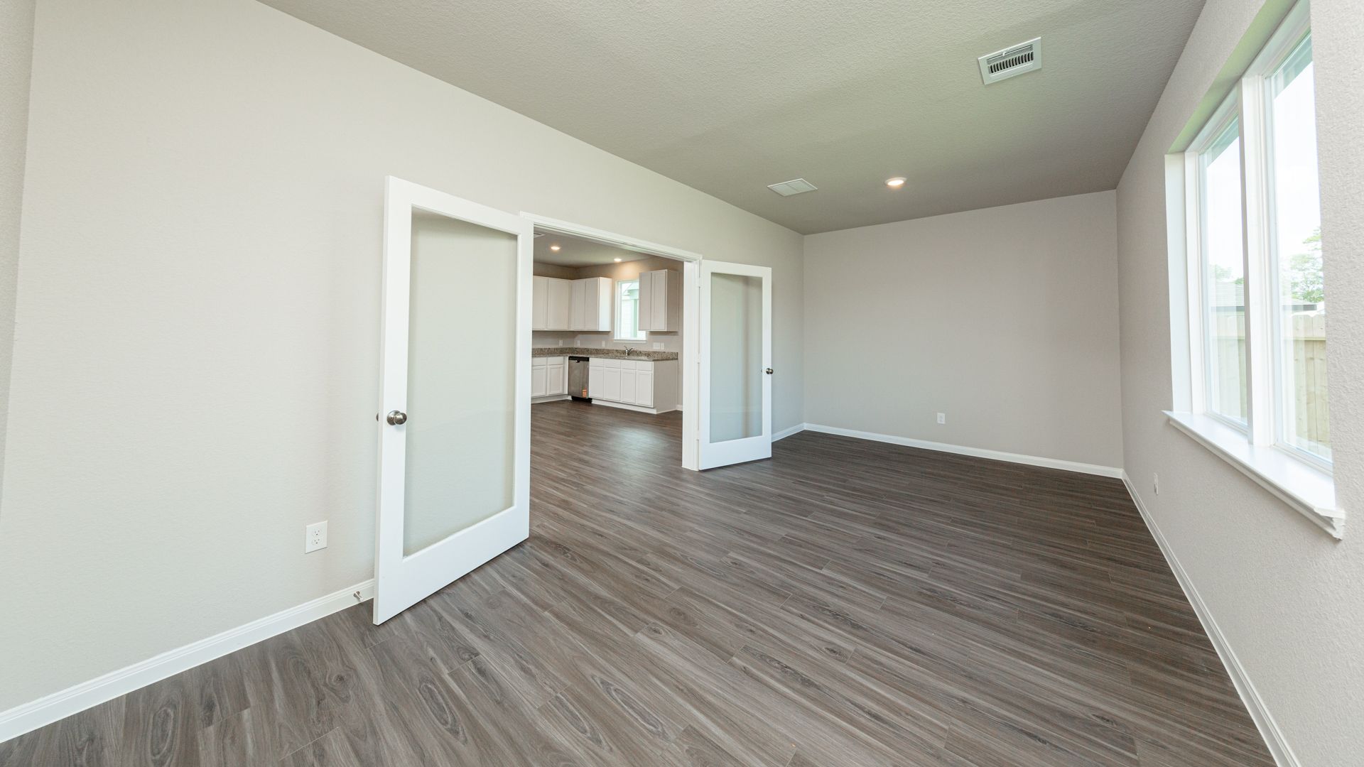 Flex Room
